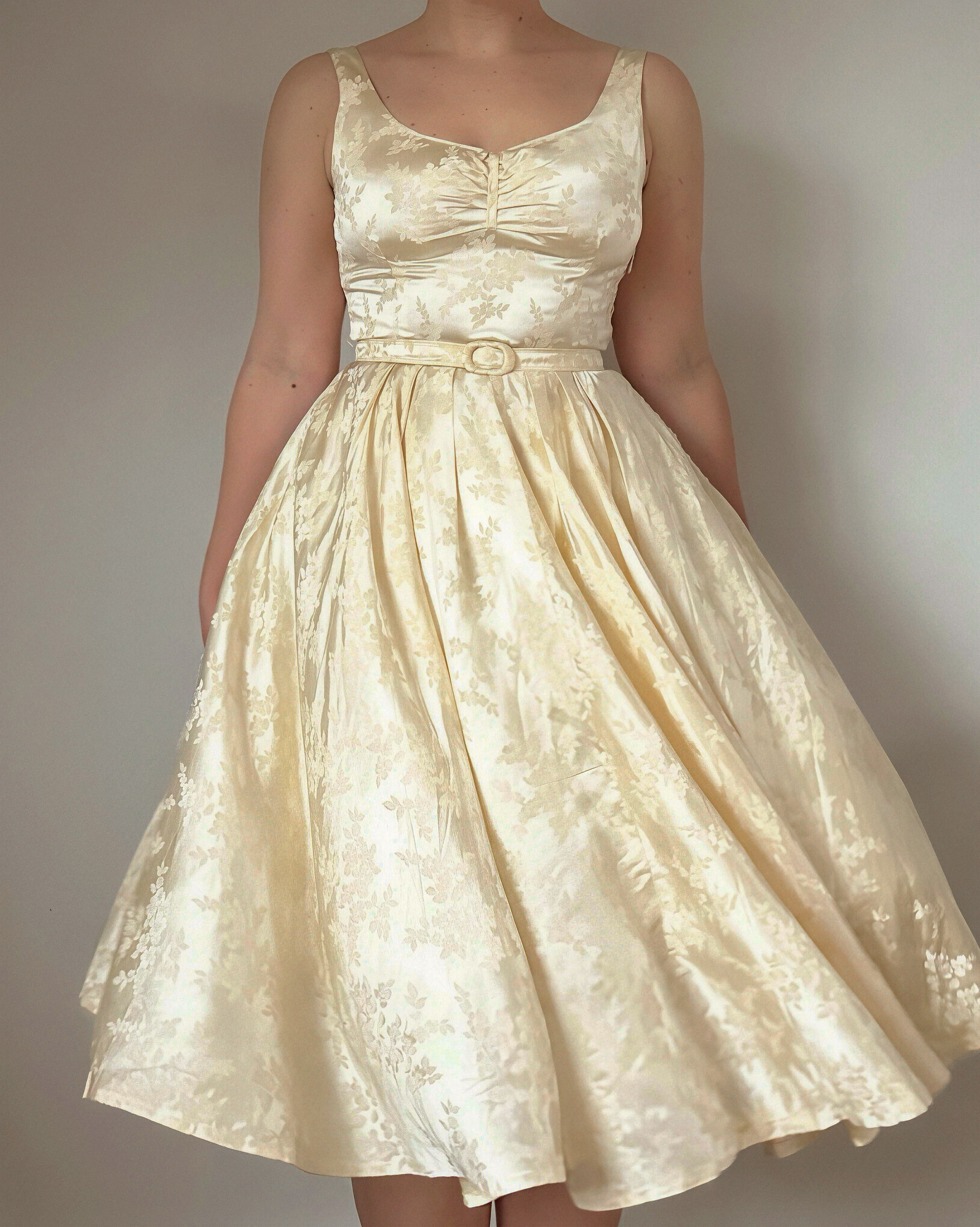 1950s Dream Dress (M)