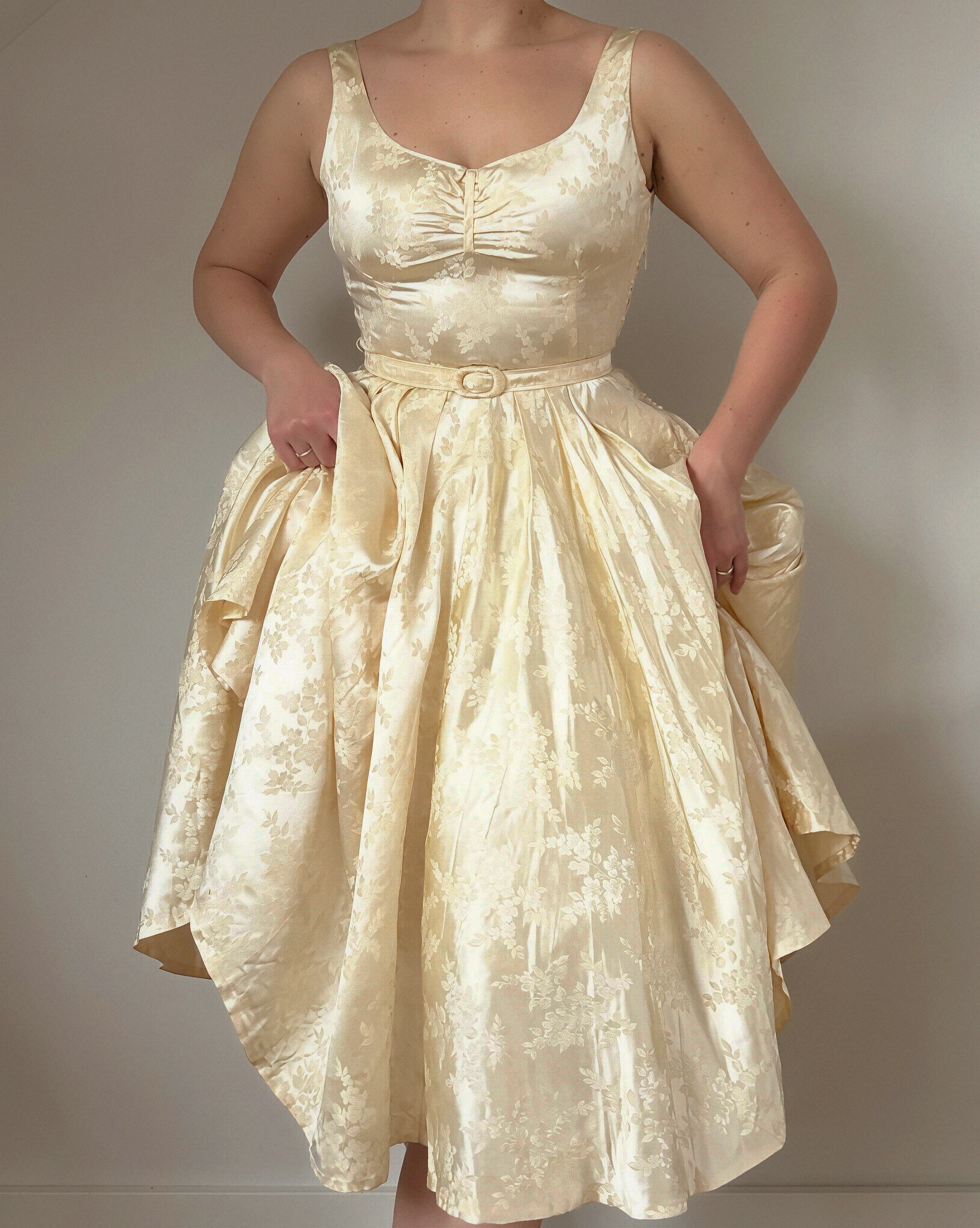 1950s Dream Dress (M)