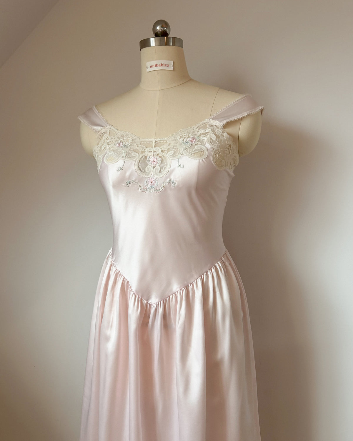 Satin Dream Dress (M)
