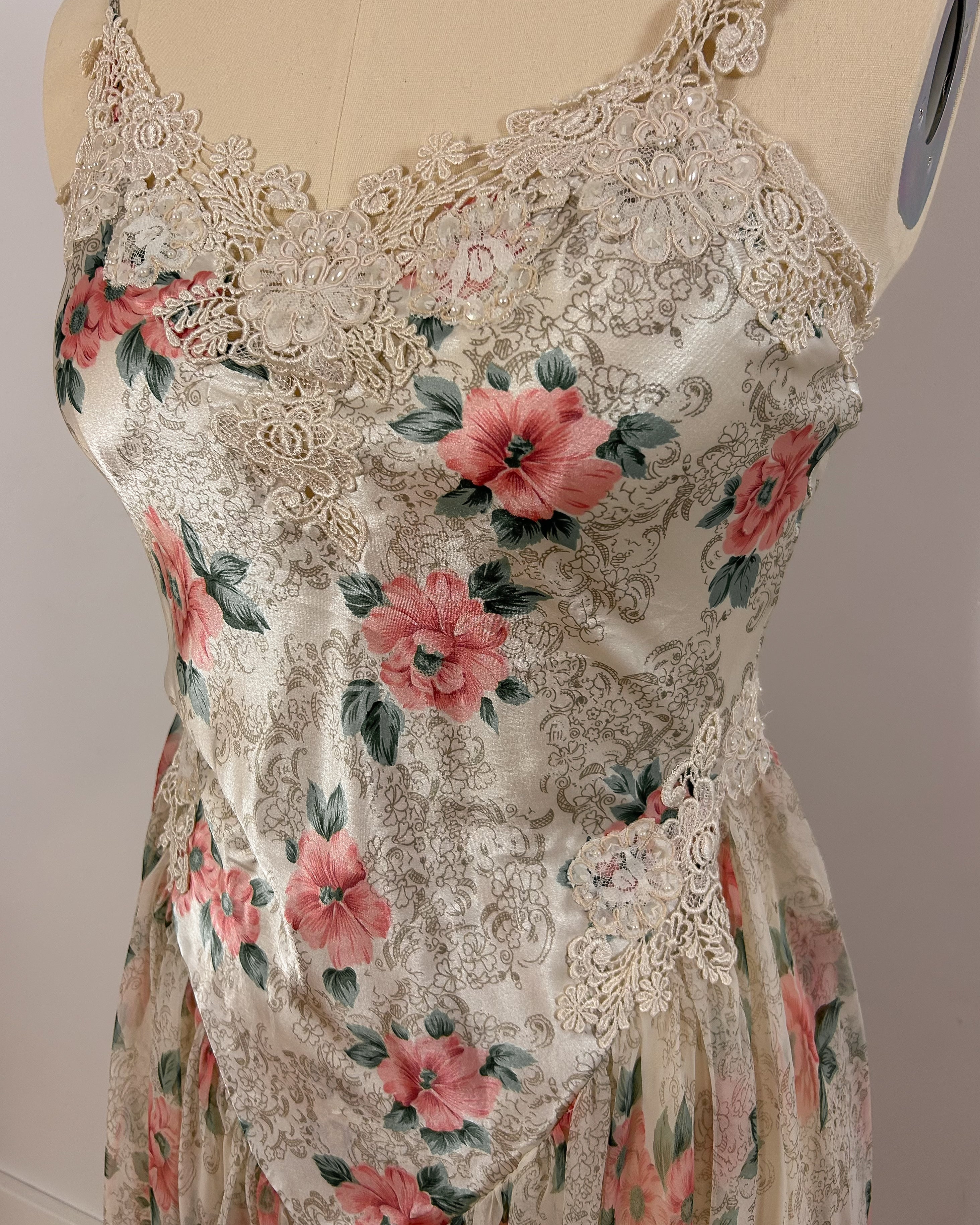 Dream Floral Satin Dress Set (M)