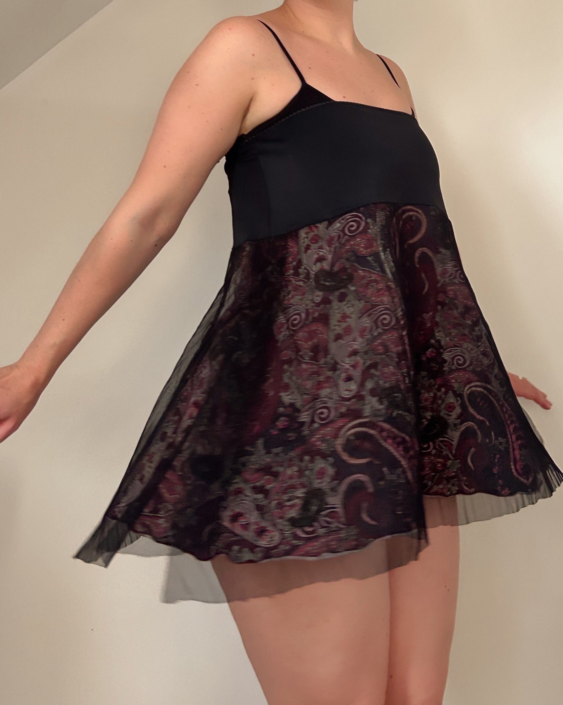 Black Floral Skirt (S/M)