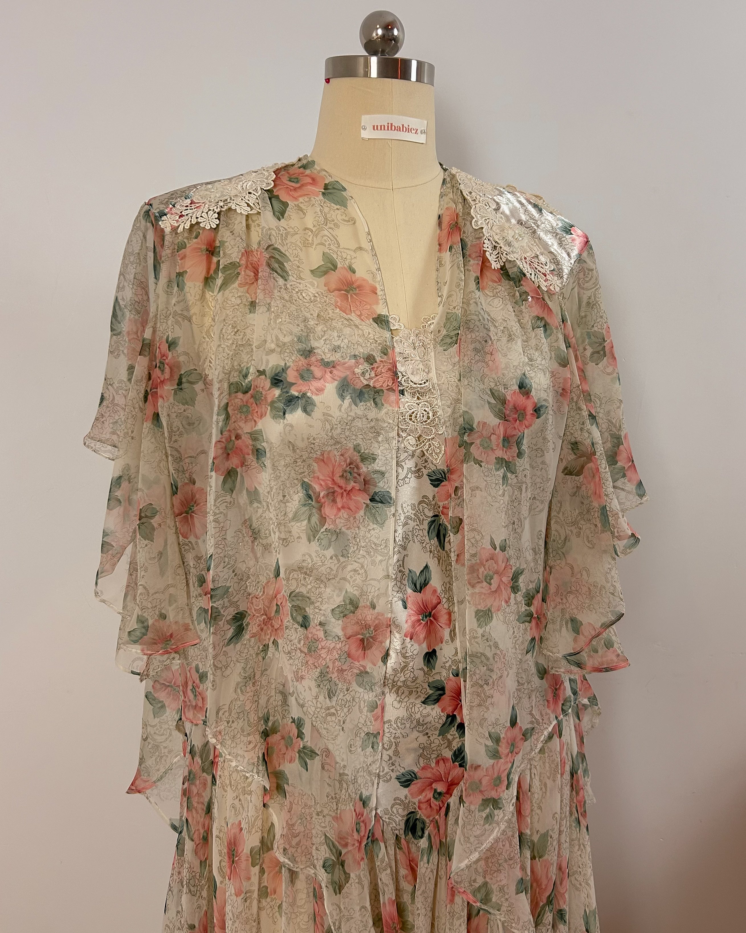 Dream Floral Satin Dress Set (M)