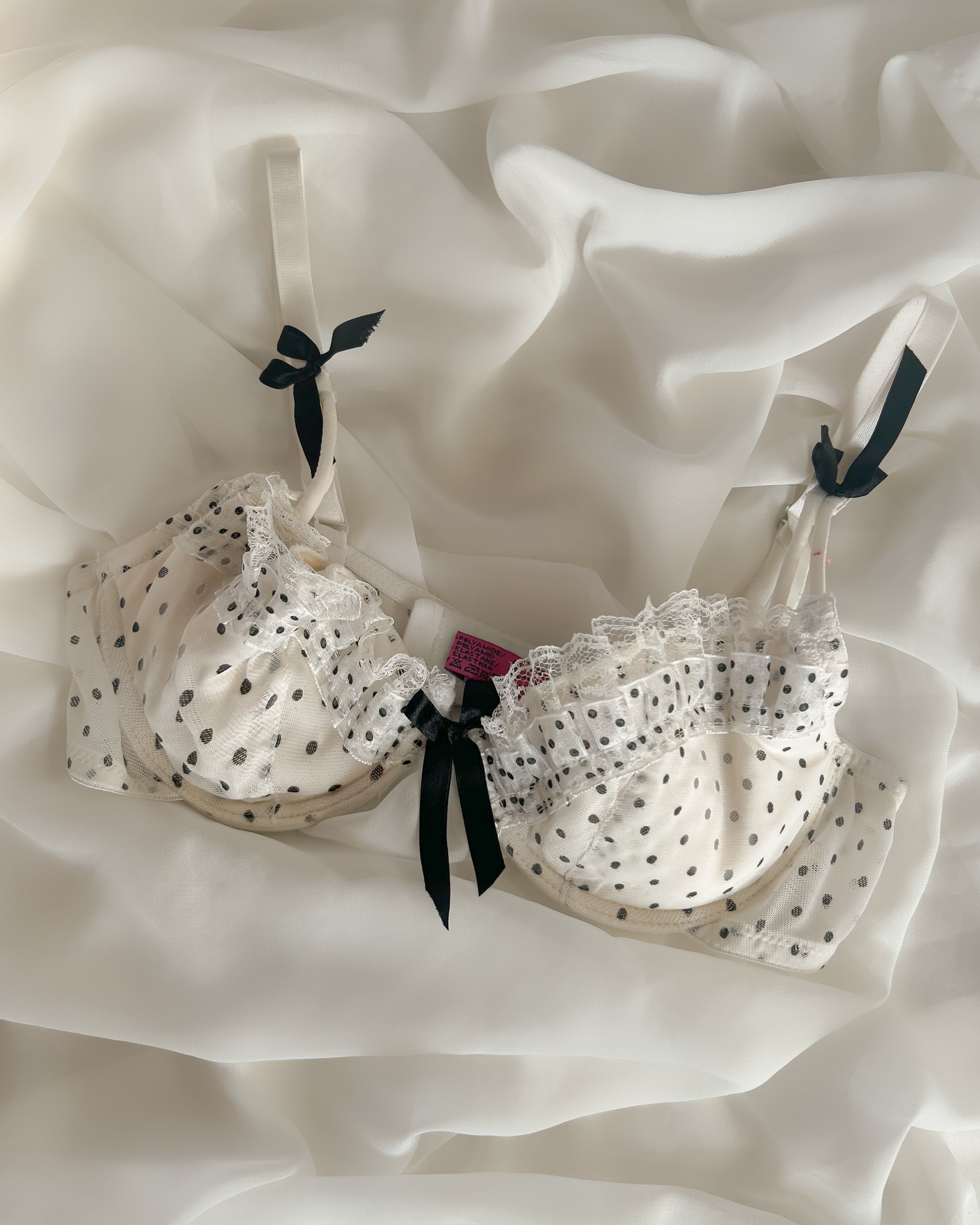 Polkadot Ruffle Bra 75B/70C/80A