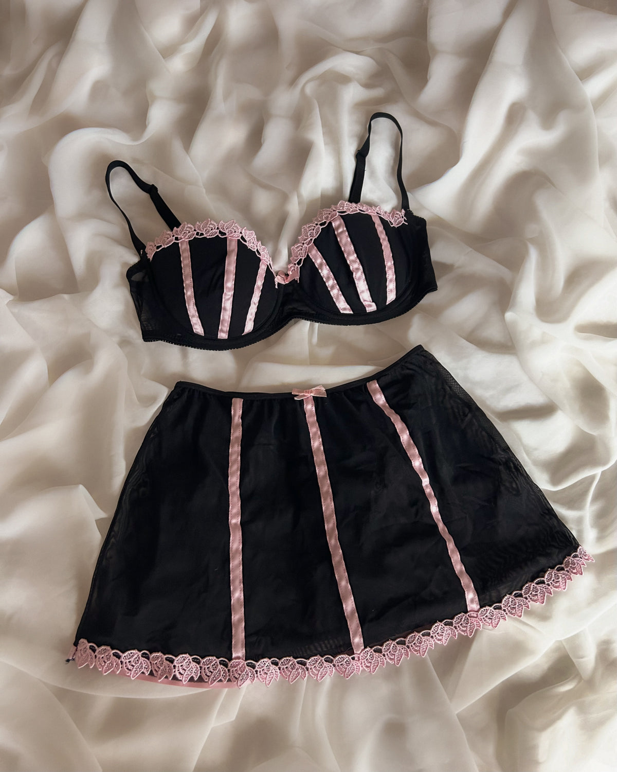 Black Pink Bra Skirt Set