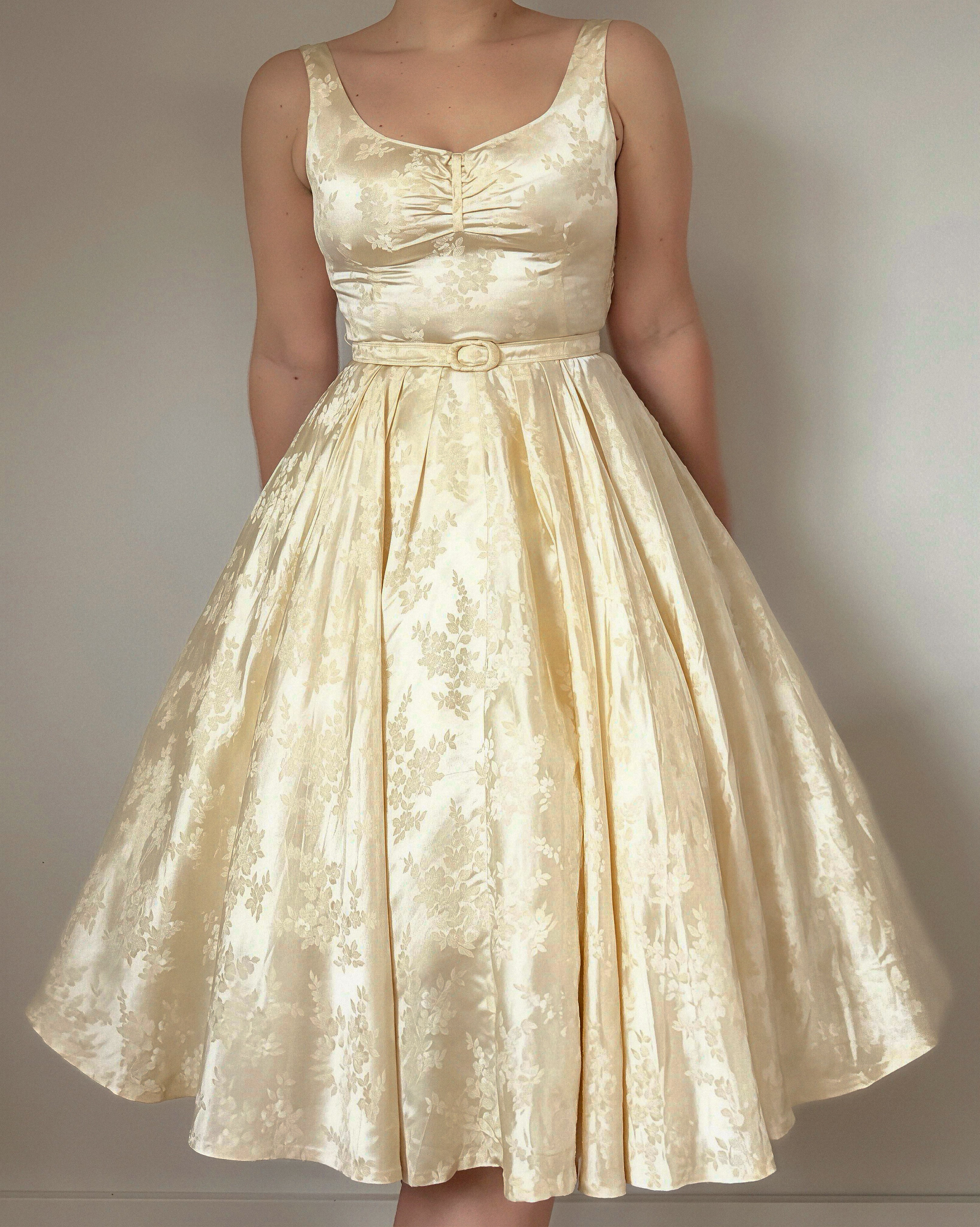 1950s Dream Dress (M)