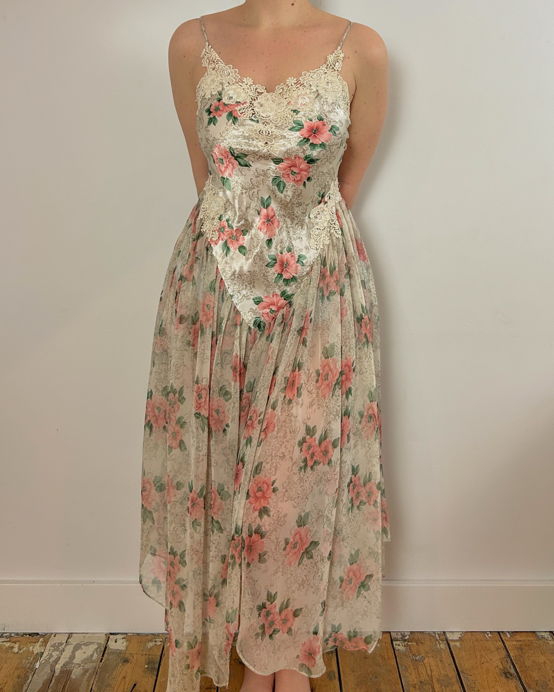 Dream Floral Satin Dress Set (M)