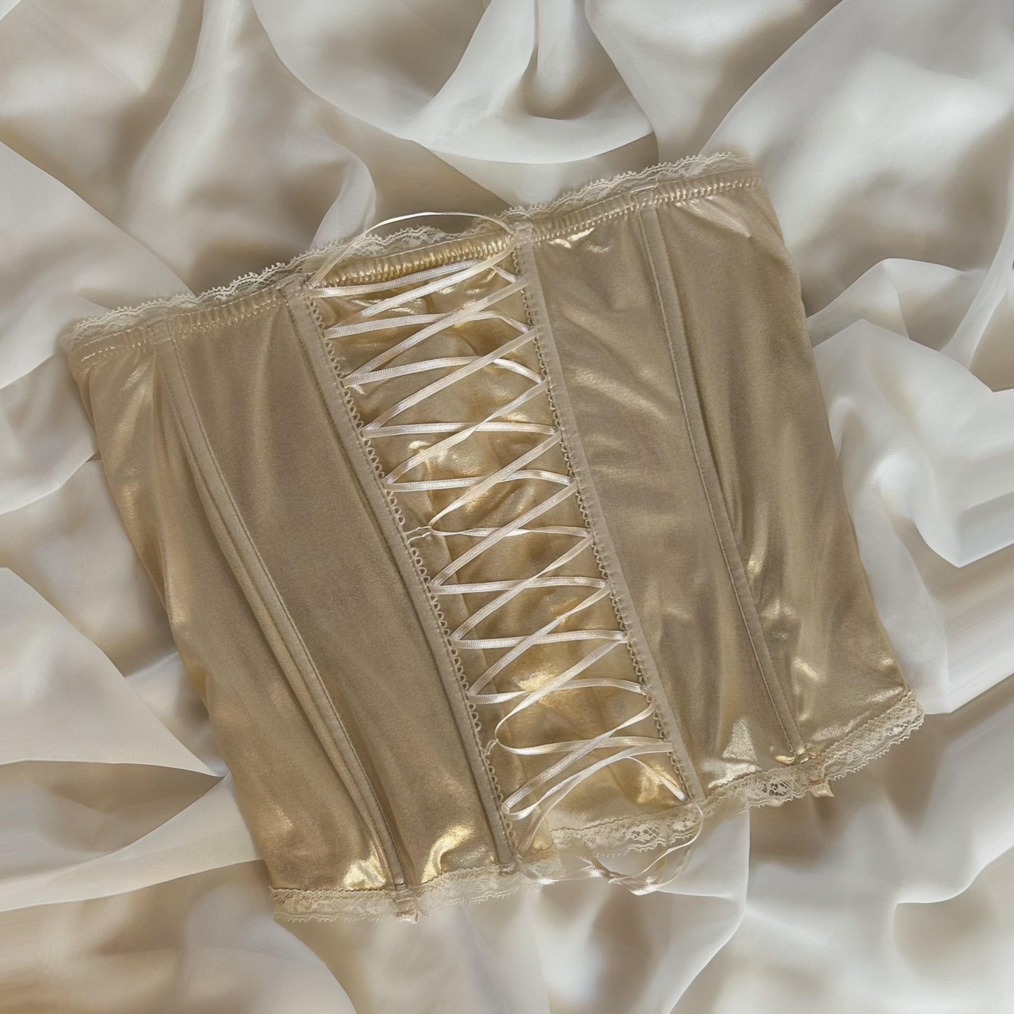 Golden Bustier (M)