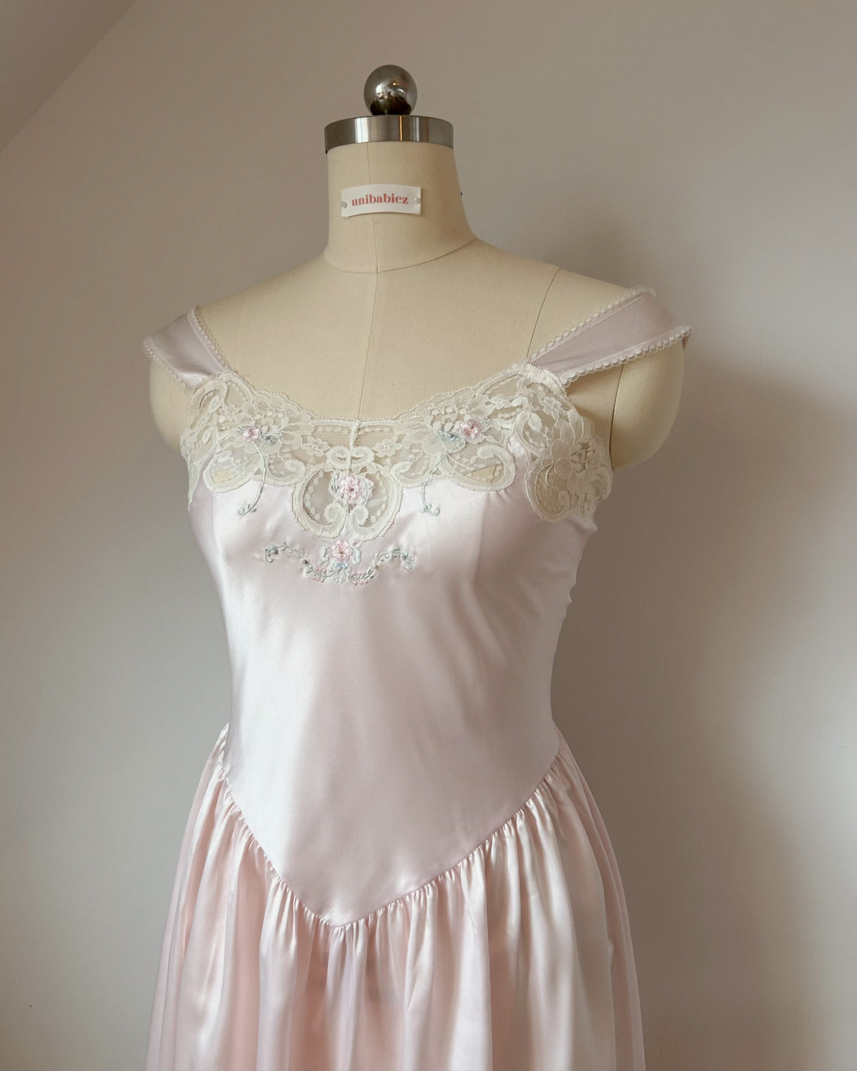 Satin Dream Dress (M)