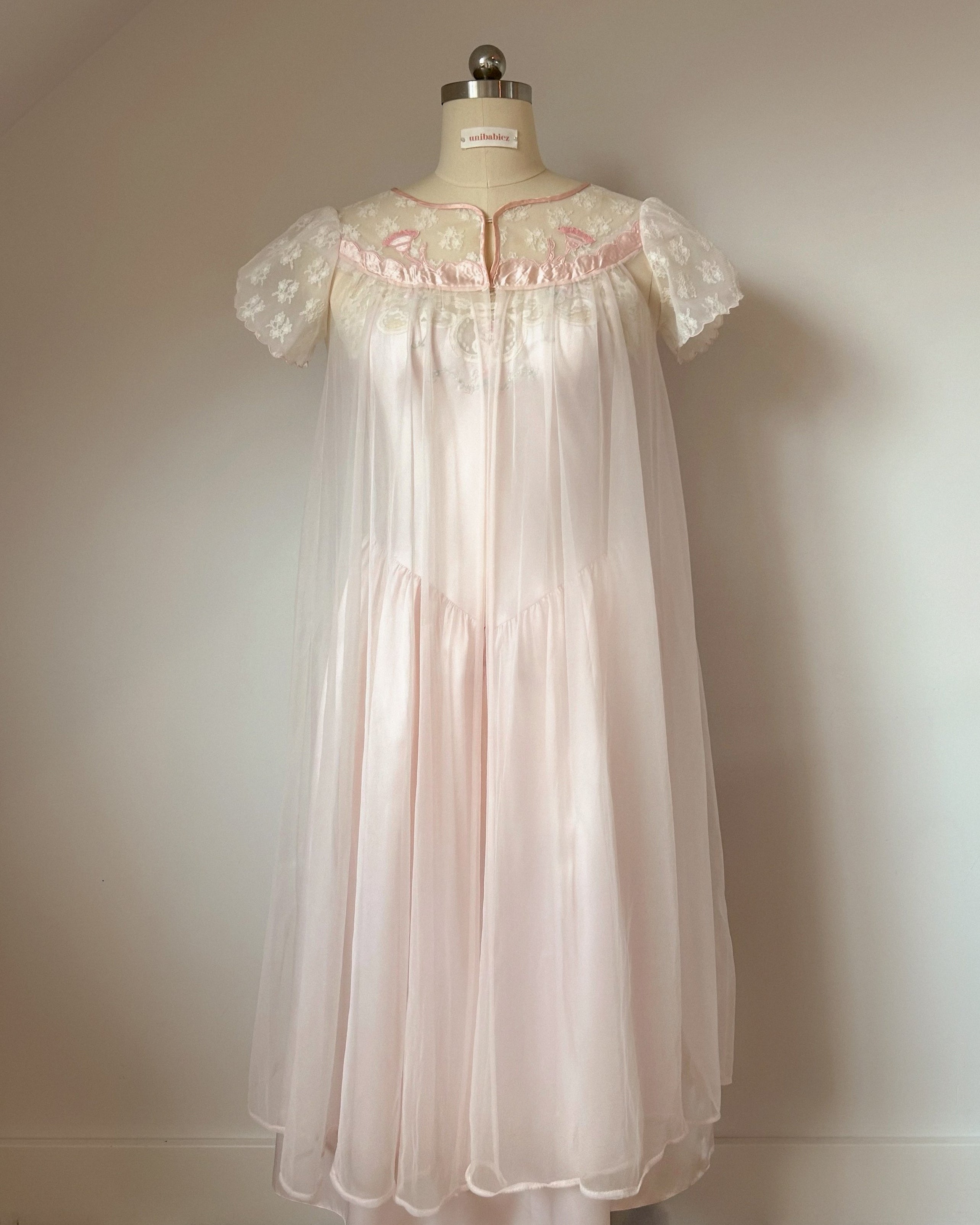 Pink Peignoir (One Size)