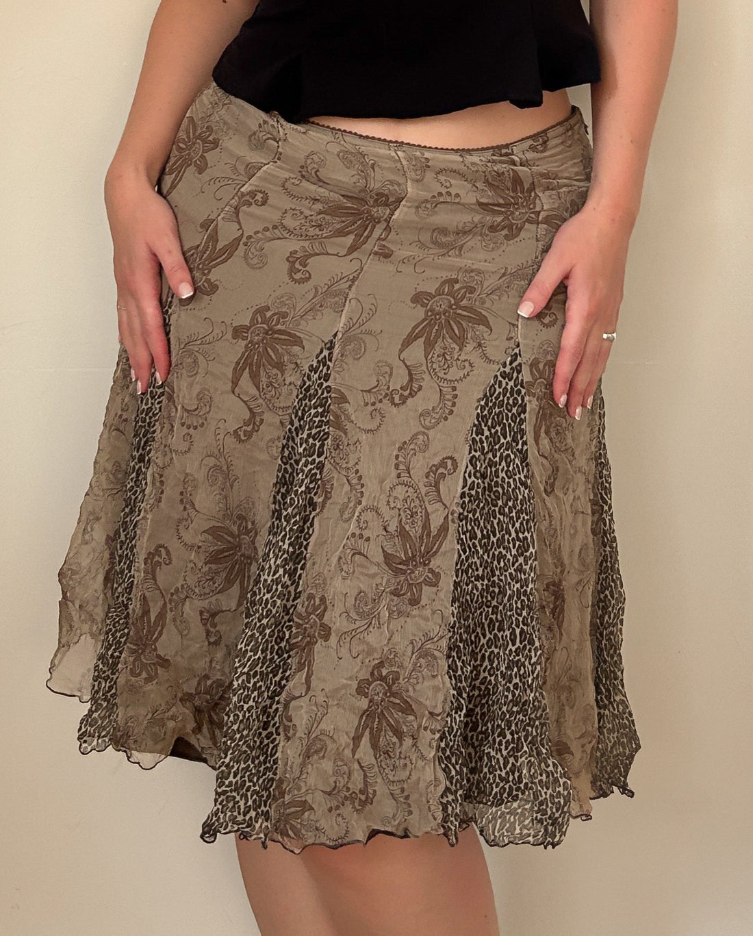 Brown Floral Skirt (M)