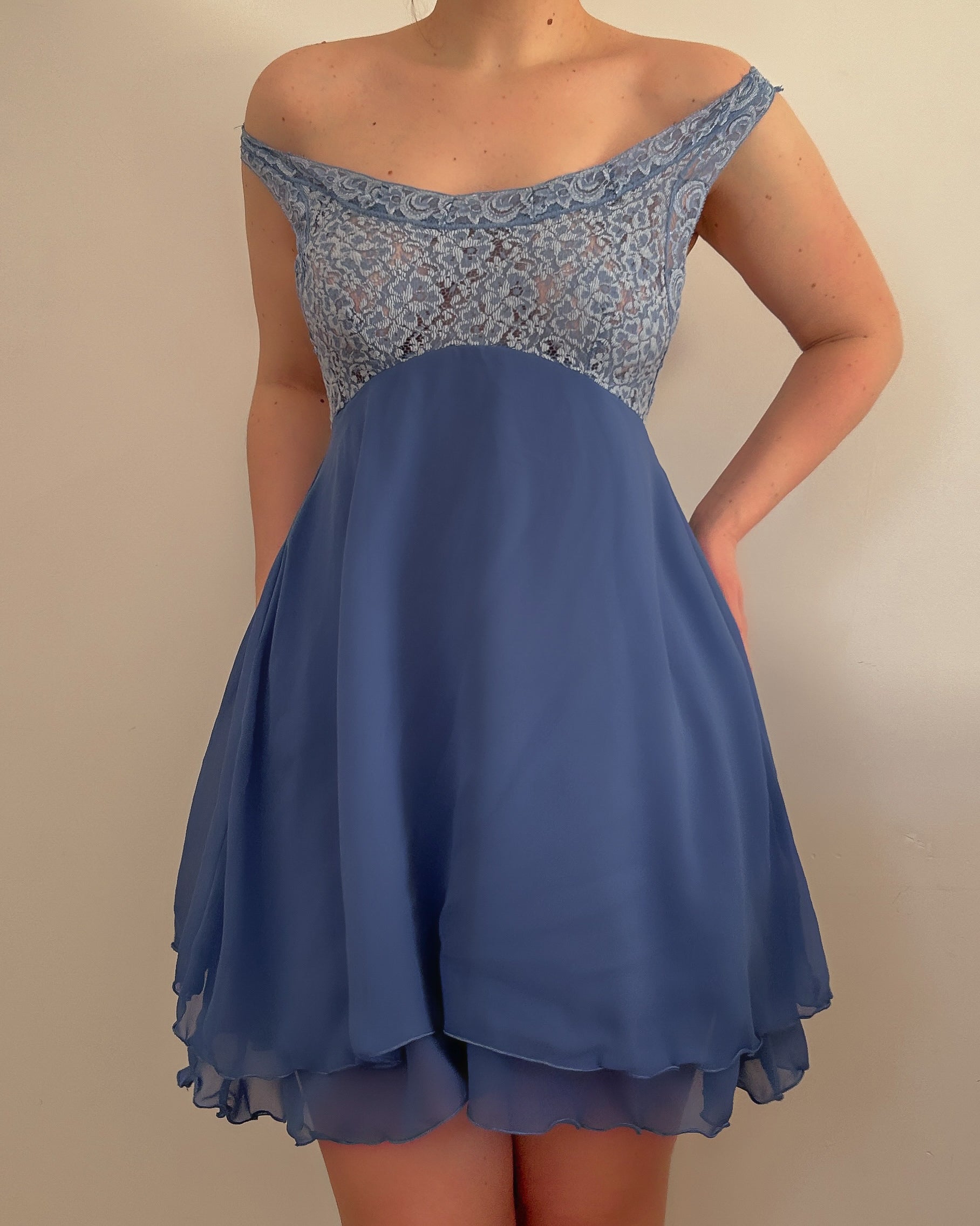 Dreamy Blue Mini  (M)