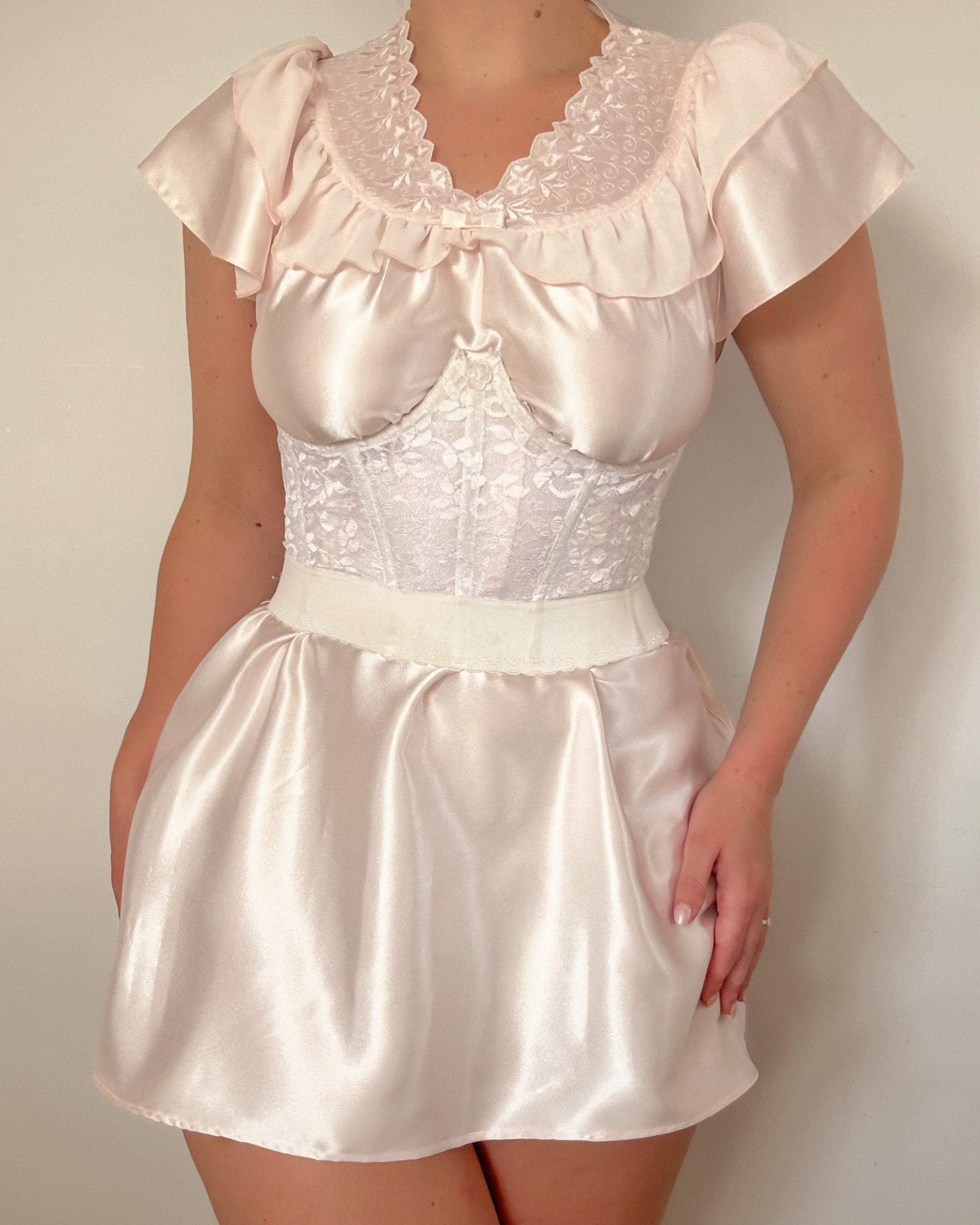 Pink Satin Mini (M)