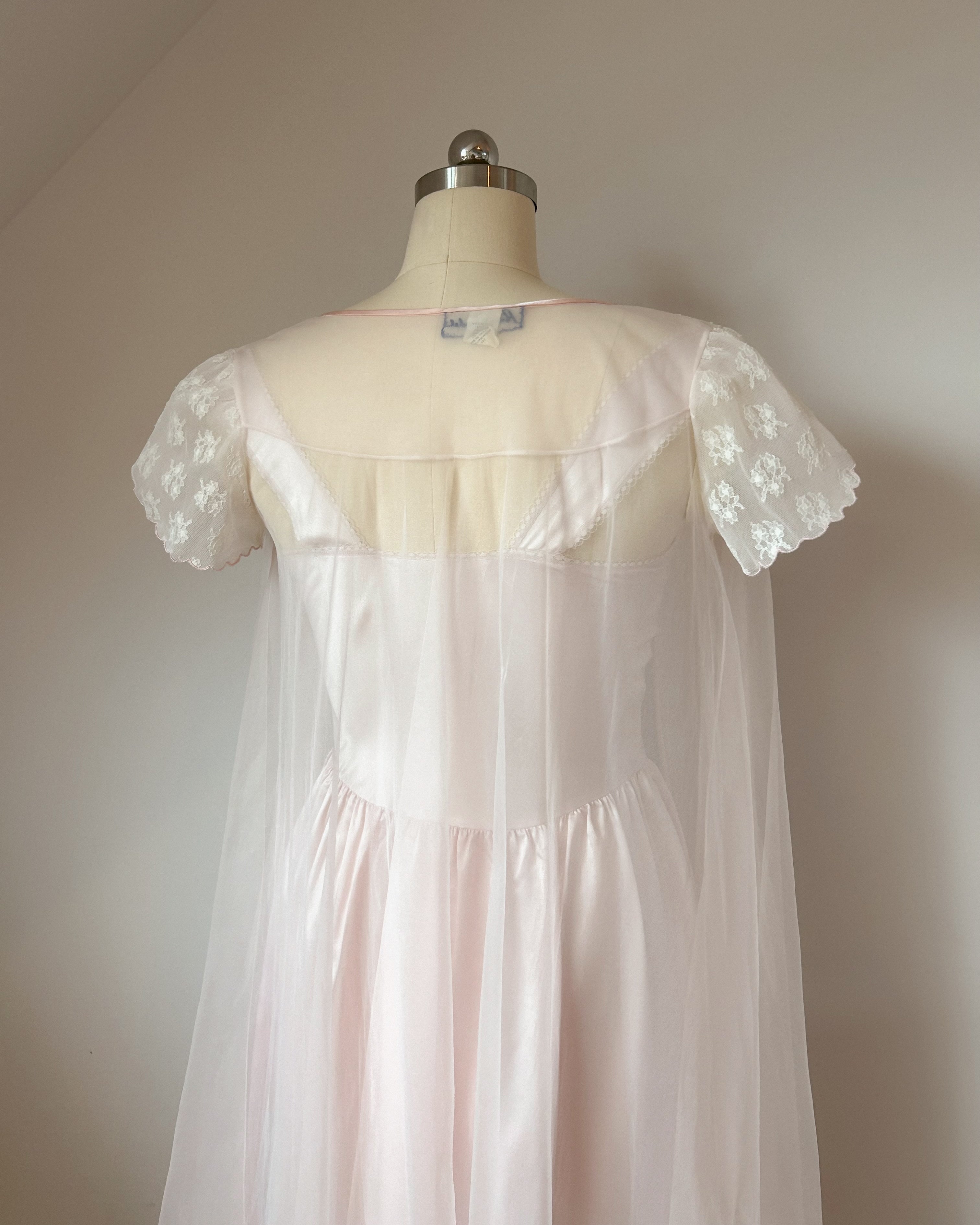Pink Peignoir (One Size)