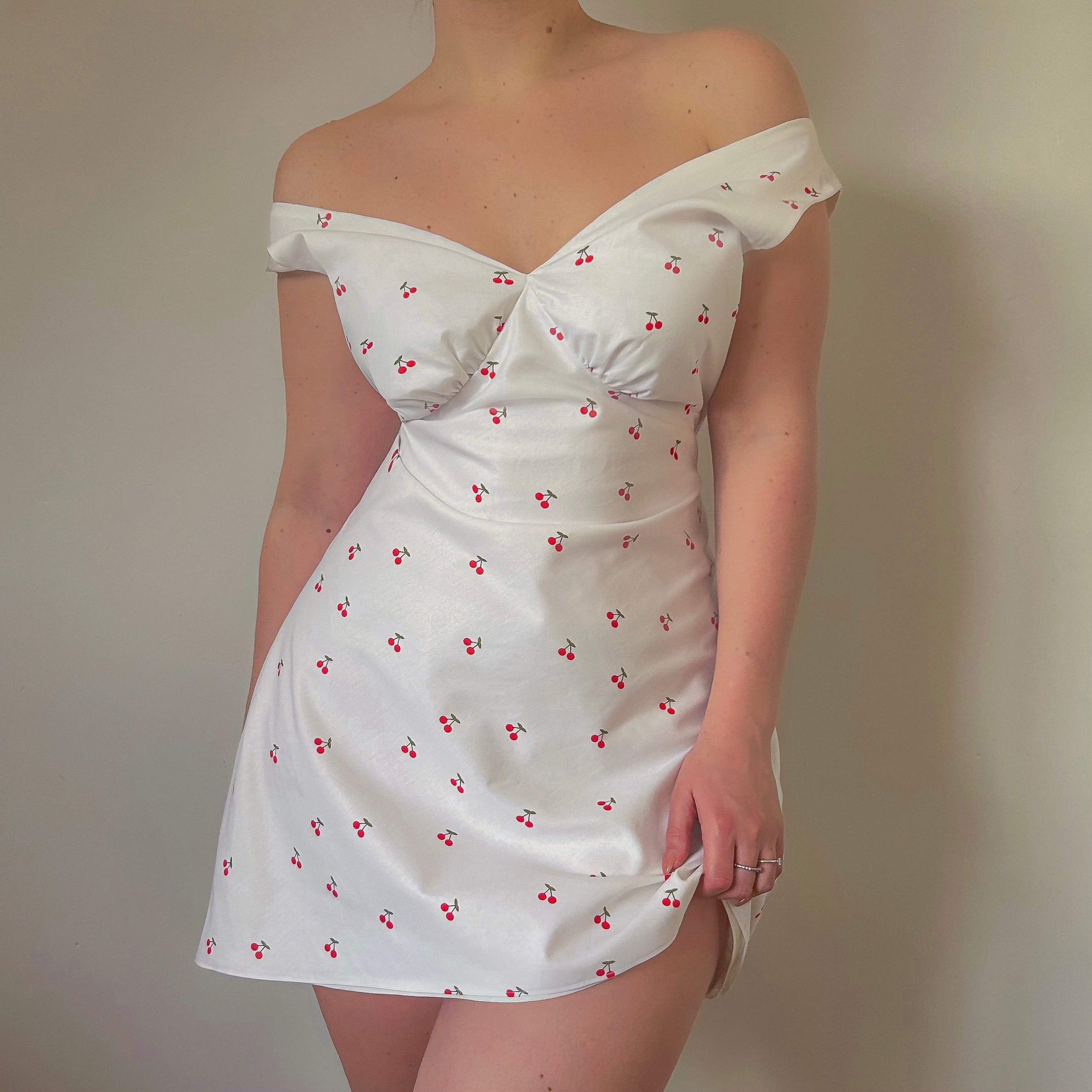 Chéri Mini Dress