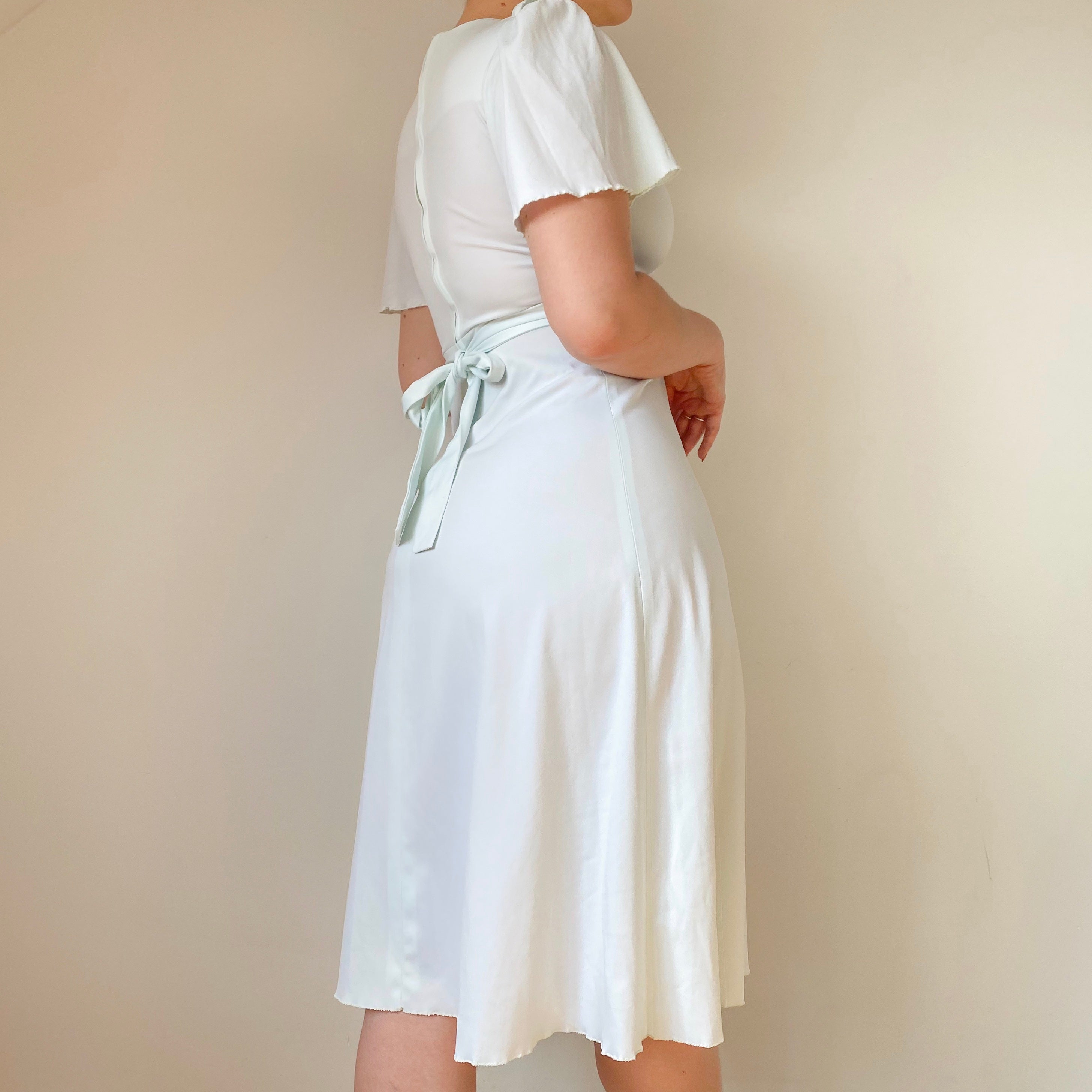 Soft Green Dress (M)