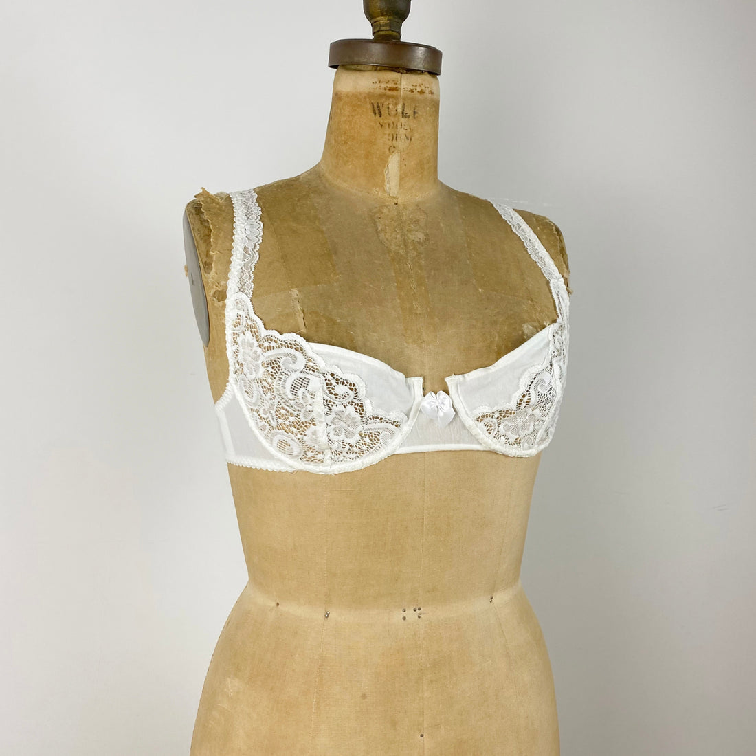 Dove Lace Bra 75B/70C/80A