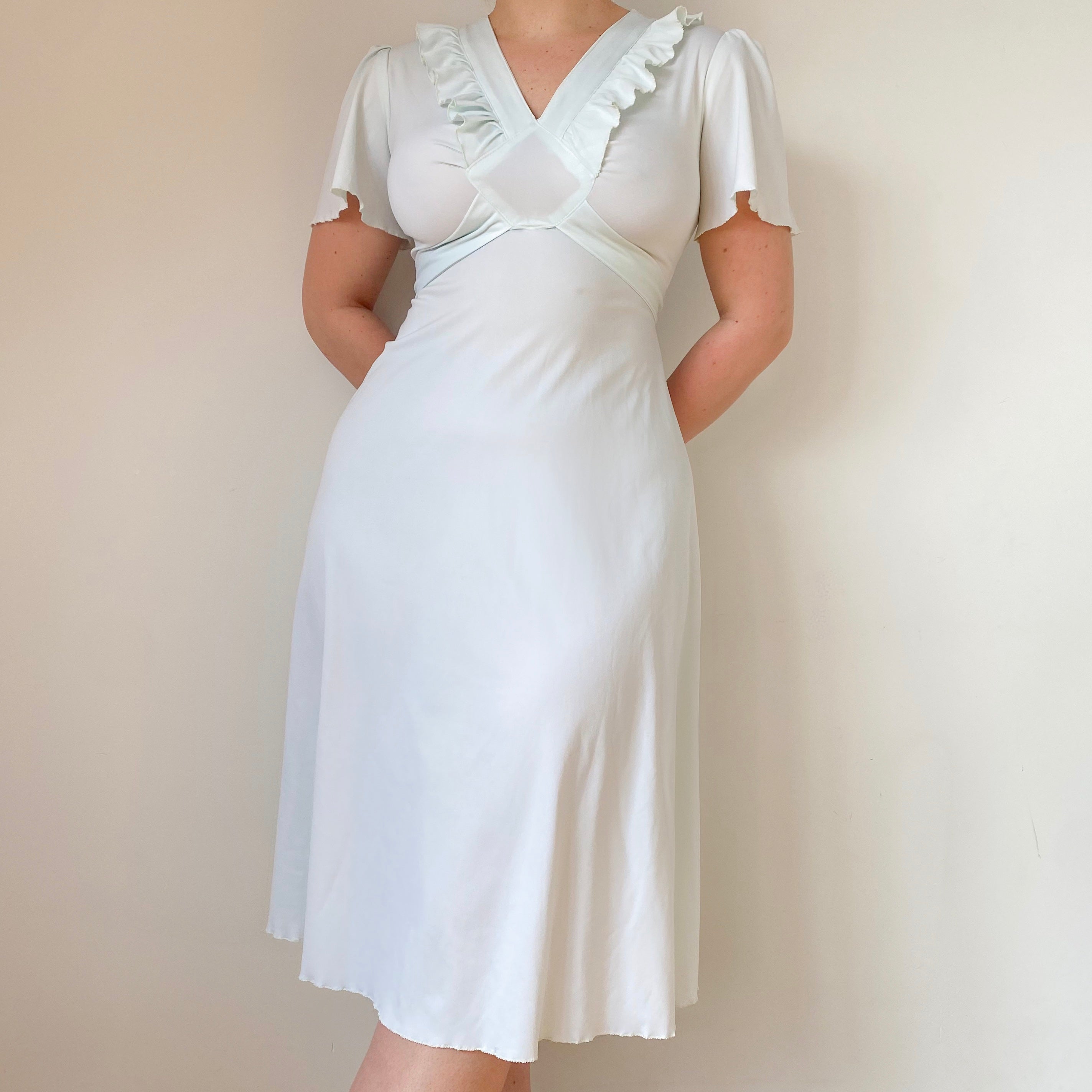 Soft Green Dress (M)